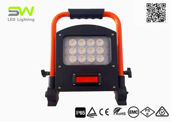 Inovatif 5000 Lumens 60W Lampu Kerja LED Isi Ulang Dengan Irony Handle Stand