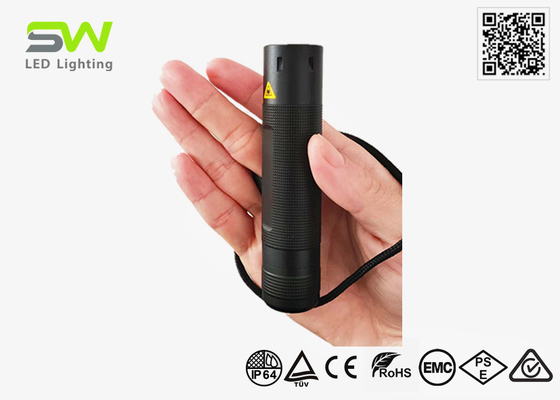 EDC Impact Size Inspection Torch 320 Lumens Didukung oleh 3 Piece AAA Baterai